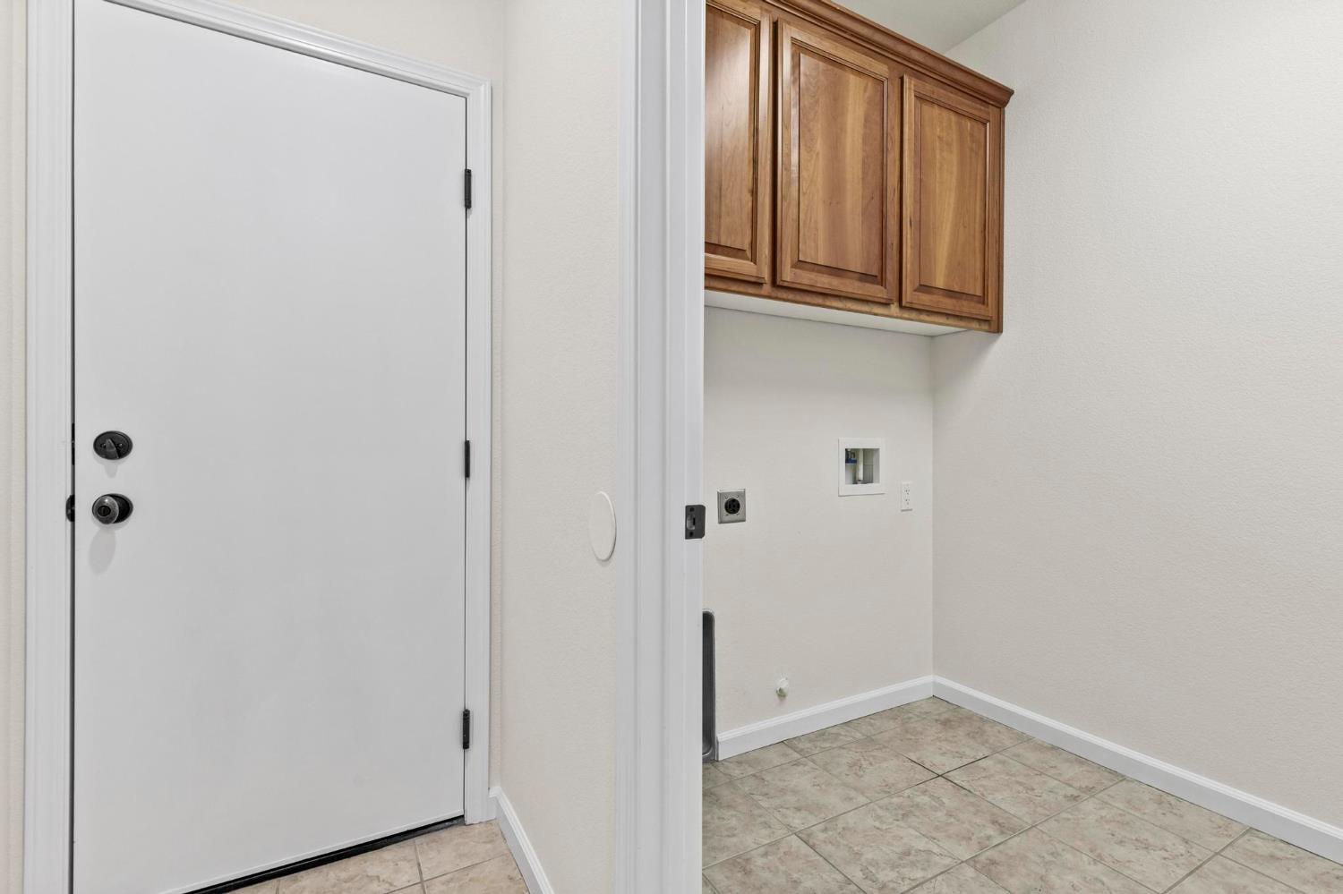 Detail Gallery Image 16 of 40 For 5582 Turnberry, Marysville,  CA 95901 - 3 Beds | 2/1 Baths