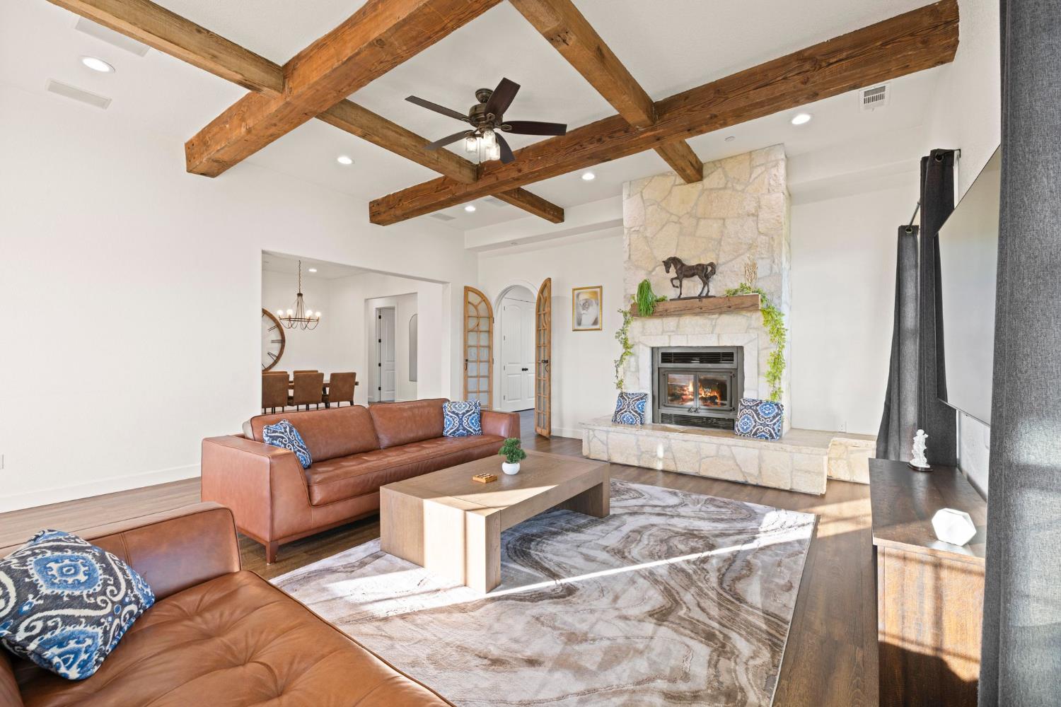 Detail Gallery Image 13 of 77 For 1761 Springvale Rd, Placerville,  CA 95667 - 4 Beds | 3 Baths