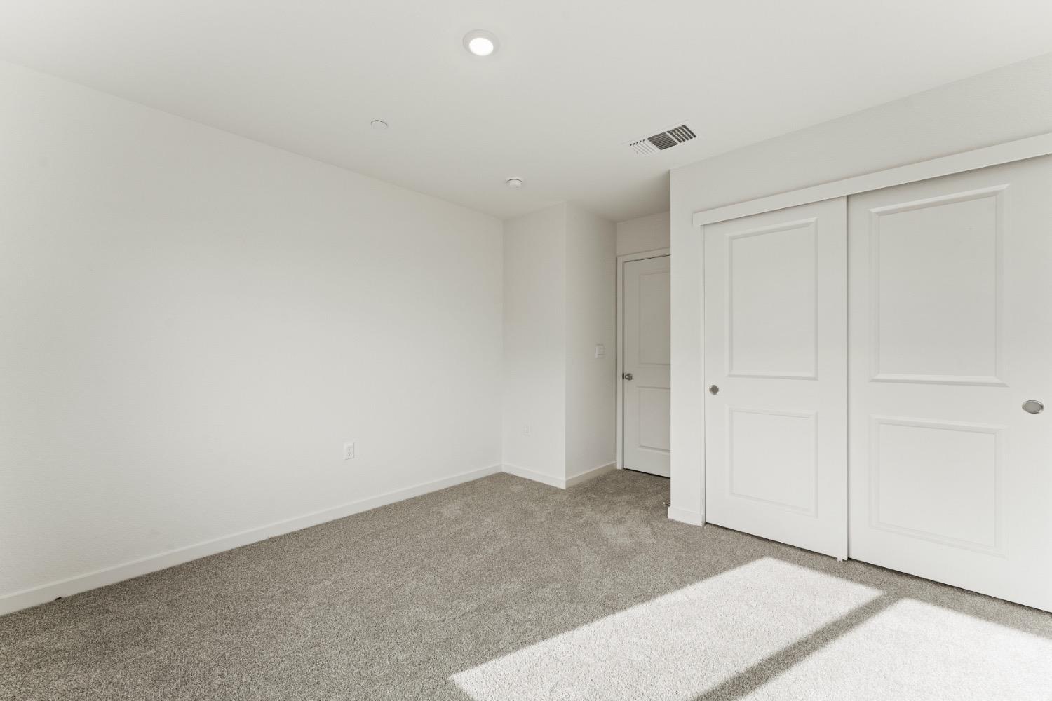 Detail Gallery Image 27 of 35 For 4201 Pittenger Dr, Olivehurst,  CA 95961 - 4 Beds | 2 Baths