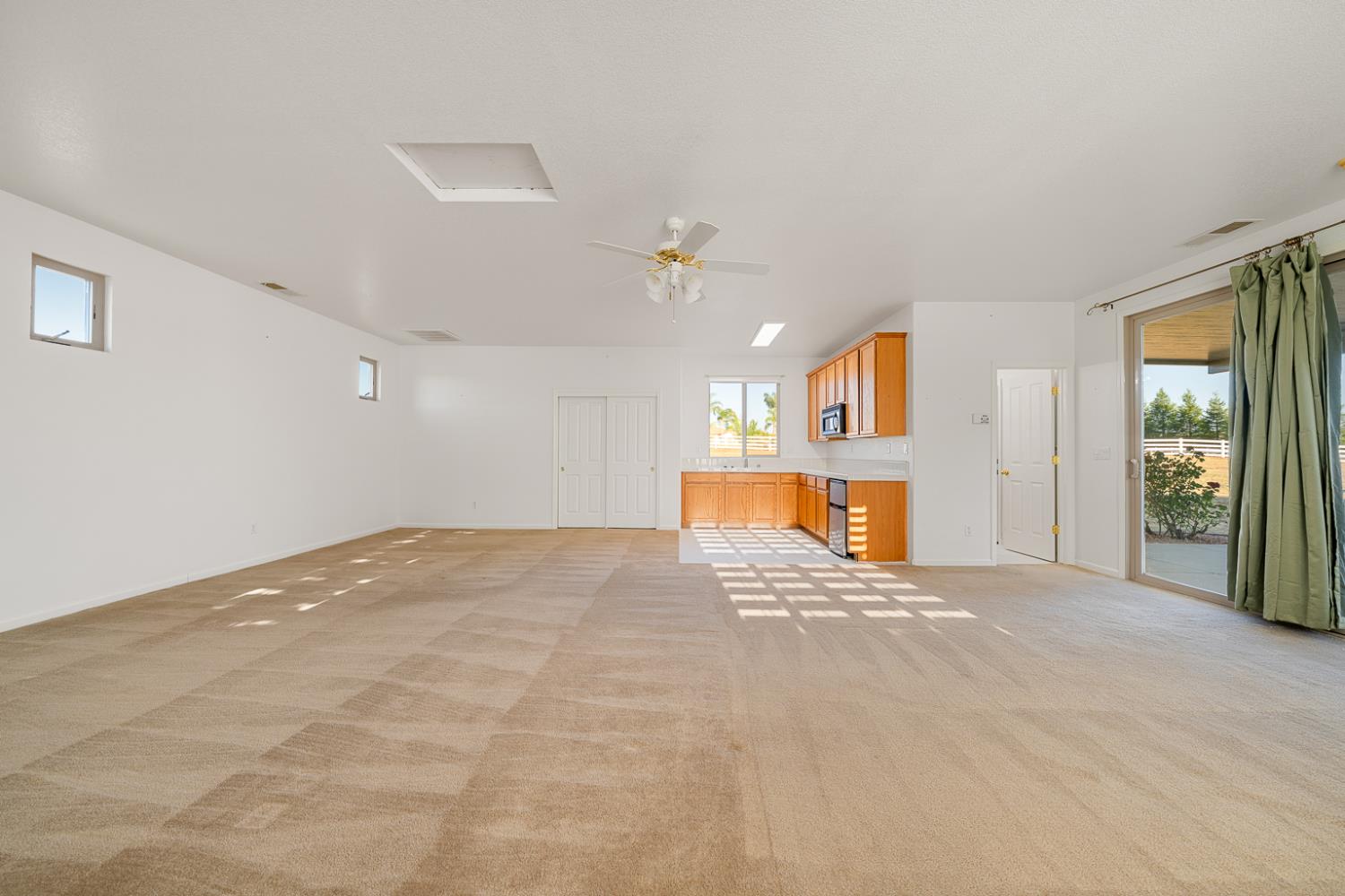 Detail Gallery Image 57 of 90 For 9461 Crossrail Dr, Wilton,  CA 95693 - 5 Beds | 3 Baths