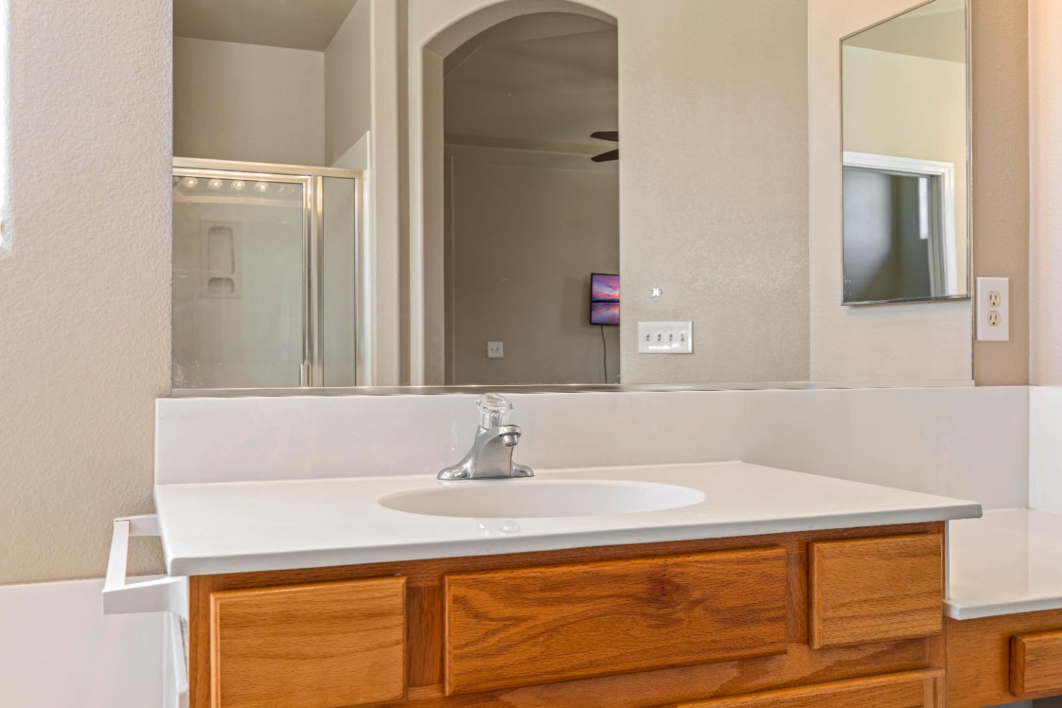 Detail Gallery Image 34 of 64 For 3913 Misty Ln, Modesto,  CA 95355 - 4 Beds | 3 Baths