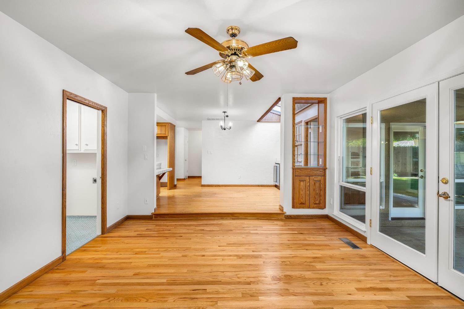 Detail Gallery Image 11 of 41 For 2336 Brockway Dr, Modesto,  CA 95355 - 3 Beds | 2 Baths