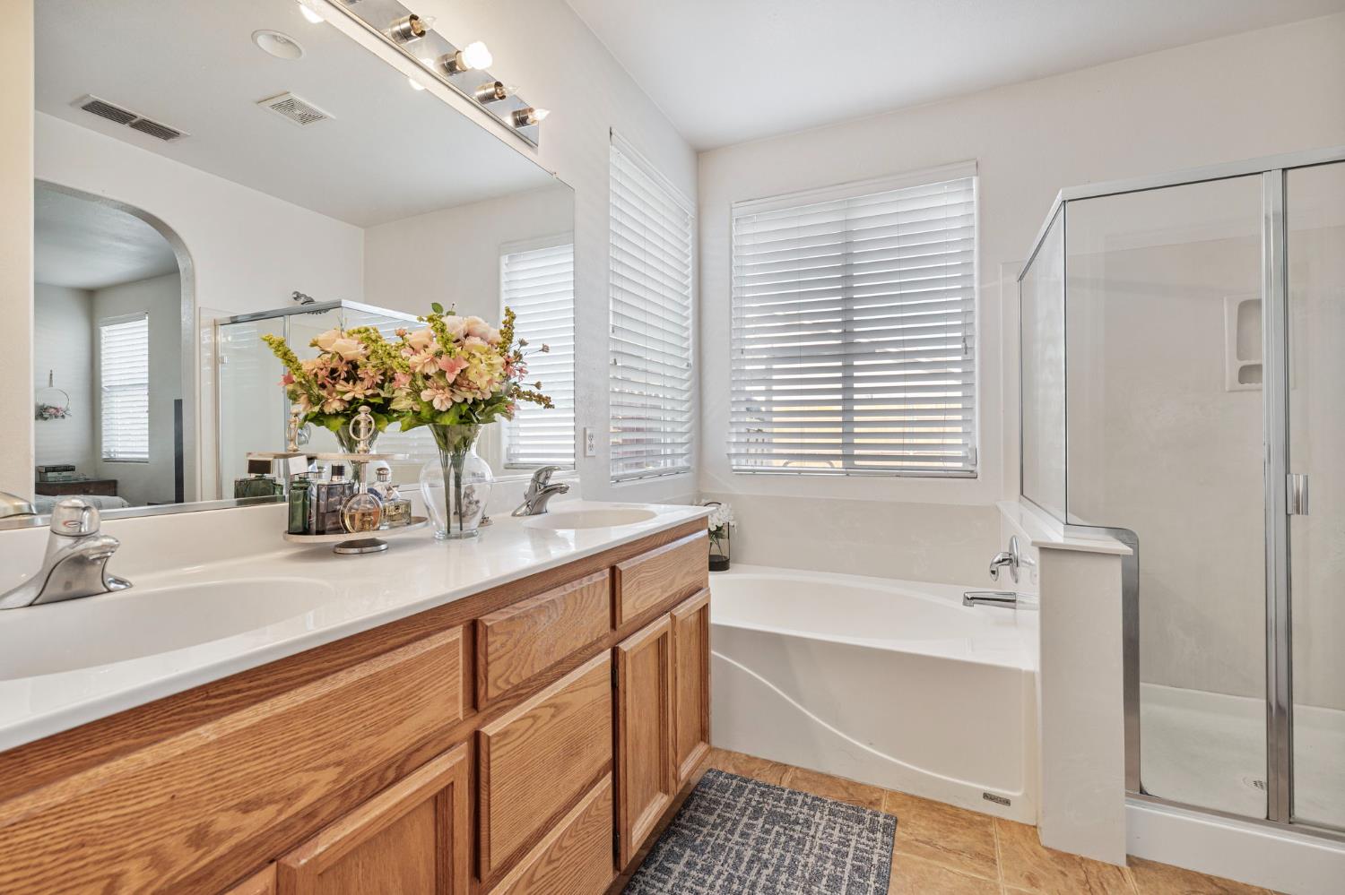 Detail Gallery Image 17 of 25 For 2081 Tangerine Ave, Madera,  CA 93637 - 3 Beds | 2 Baths