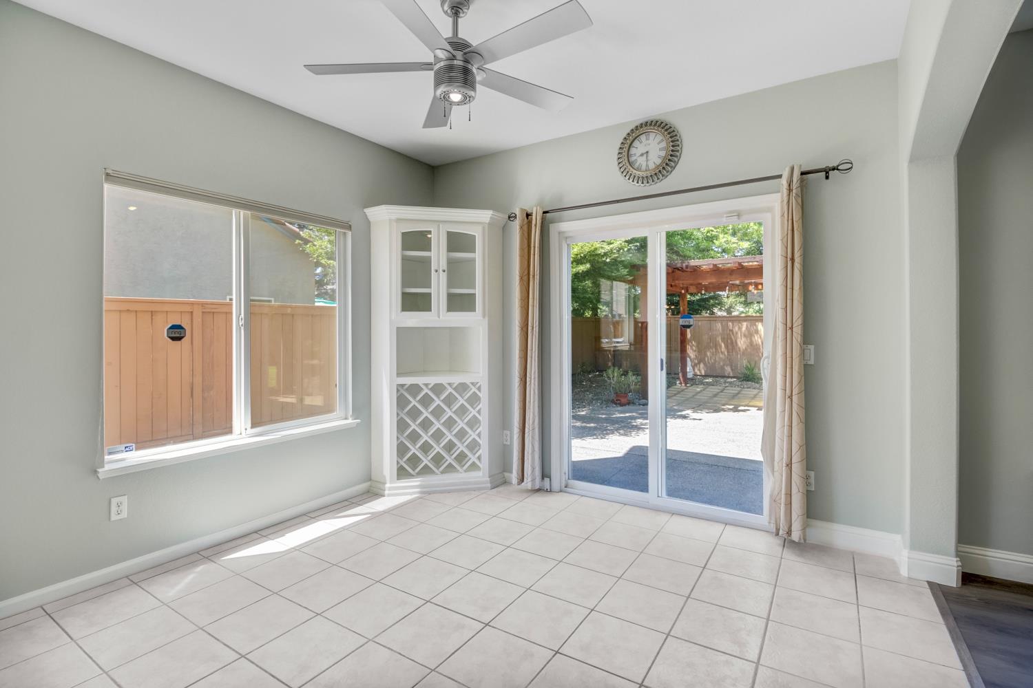 Detail Gallery Image 18 of 67 For 4091 Luxor Ln, Granite Bay,  CA 95746 - 6 Beds | 3 Baths
