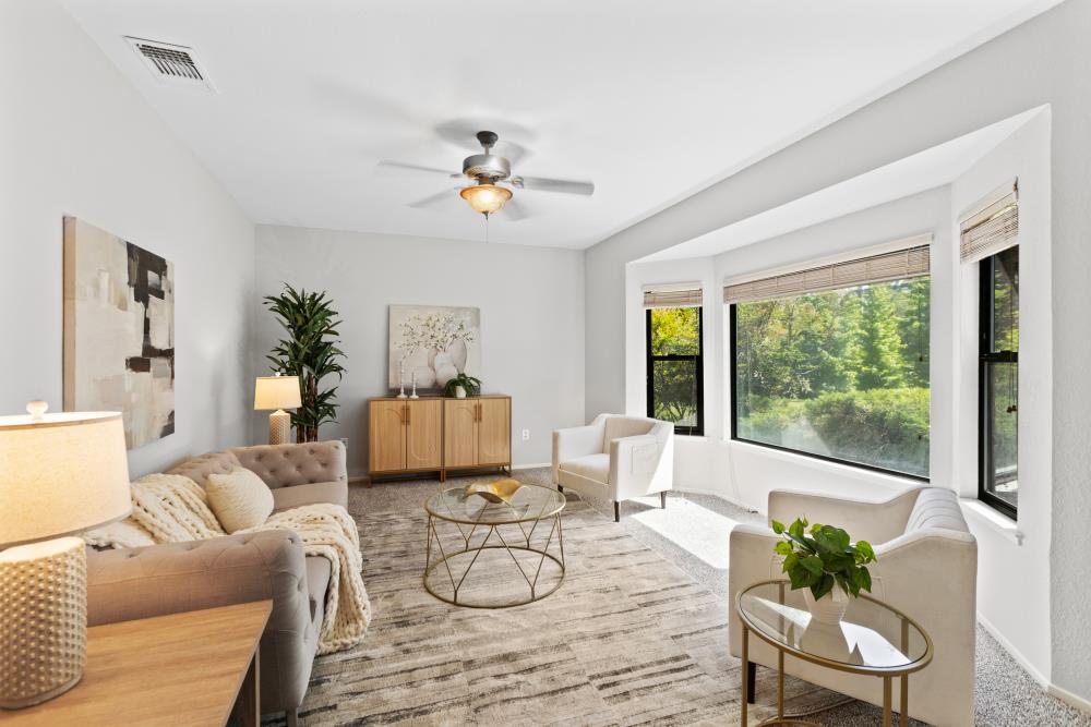 Detail Gallery Image 9 of 69 For 8744 Rubia Dr, Elk Grove,  CA 95624 - 3 Beds | 2/1 Baths