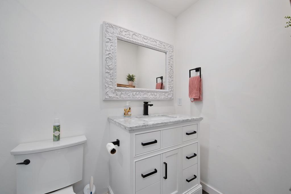 Detail Gallery Image 34 of 68 For 17725 Lake Forest Dr, Penn Valley,  CA 95946 - 3 Beds | 2 Baths