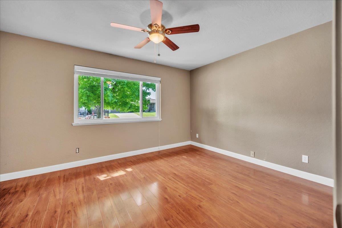 Detail Gallery Image 20 of 40 For 4732 Minaret Way, Carmichael,  CA 95608 - 2 Beds | 2 Baths