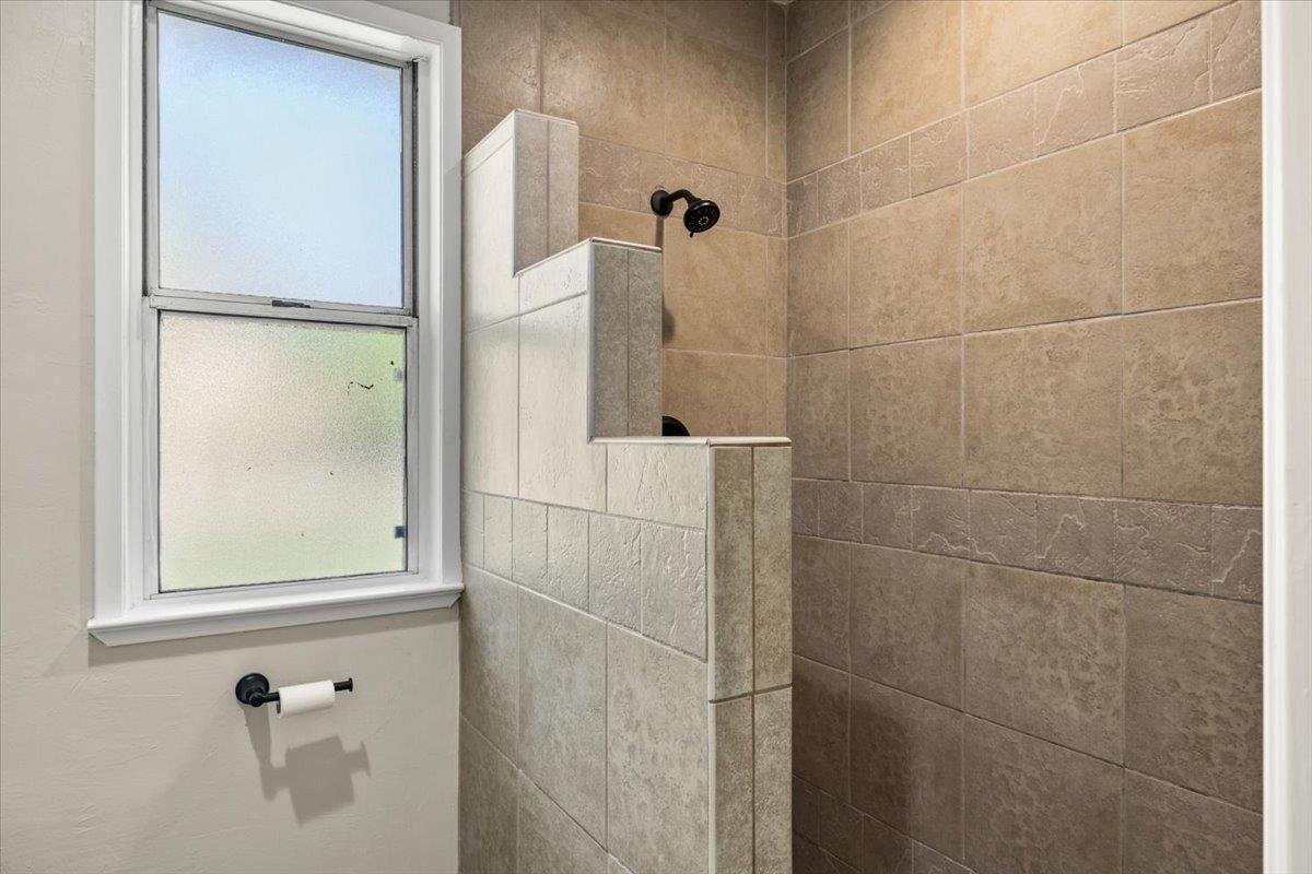 Detail Gallery Image 20 of 36 For 2619 Stoughton Way, Sacramento,  CA 95827 - 3 Beds | 2 Baths