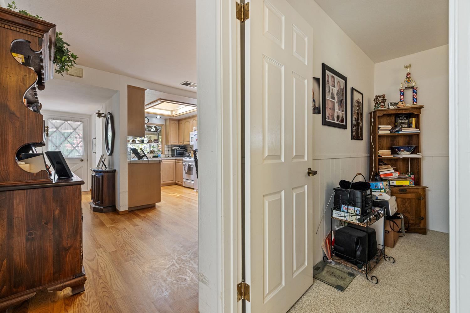 Detail Gallery Image 19 of 43 For 6161 Iowa Dr, San Jose,  CA 95123 - 4 Beds | 3 Baths