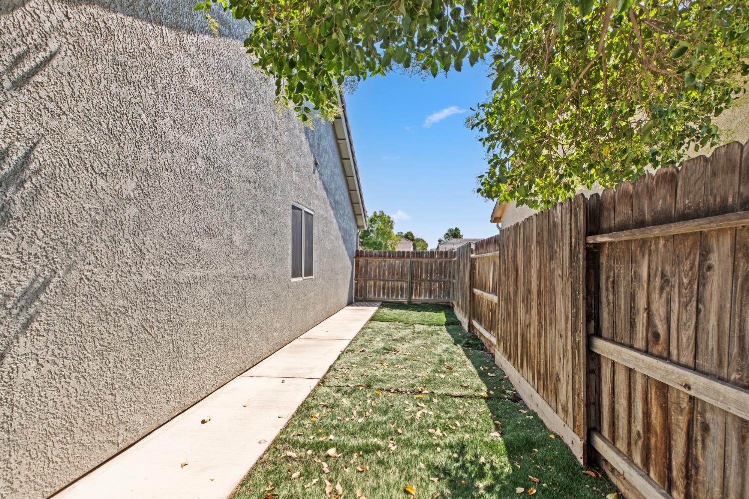 Detail Gallery Image 17 of 34 For 735 Woodbury Ct, Los Banos,  CA 93635 - 4 Beds | 2 Baths