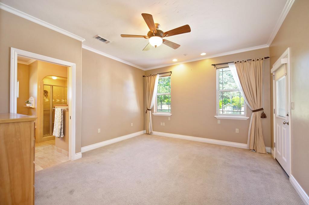 Detail Gallery Image 15 of 35 For 3443 Barker Rd, Loomis,  CA 95650 - 3 Beds | 2/1 Baths