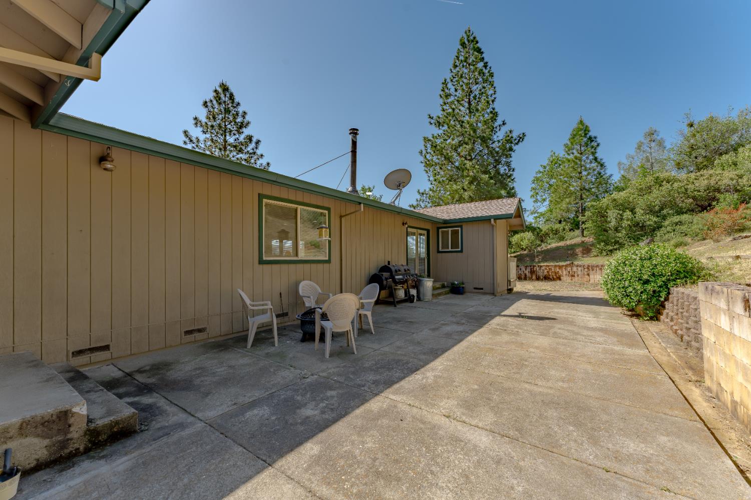 Detail Gallery Image 34 of 51 For 14056 Frenchtown Rd, Oregon House,  CA 95962 - 3 Beds | 2 Baths