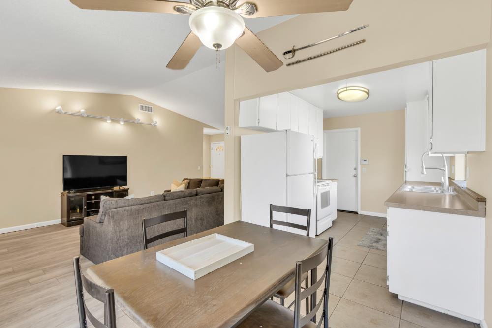 Detail Gallery Image 27 of 55 For 6428 Carmelwood Dr, Citrus Heights,  CA 95621 - 3 Beds | 2 Baths