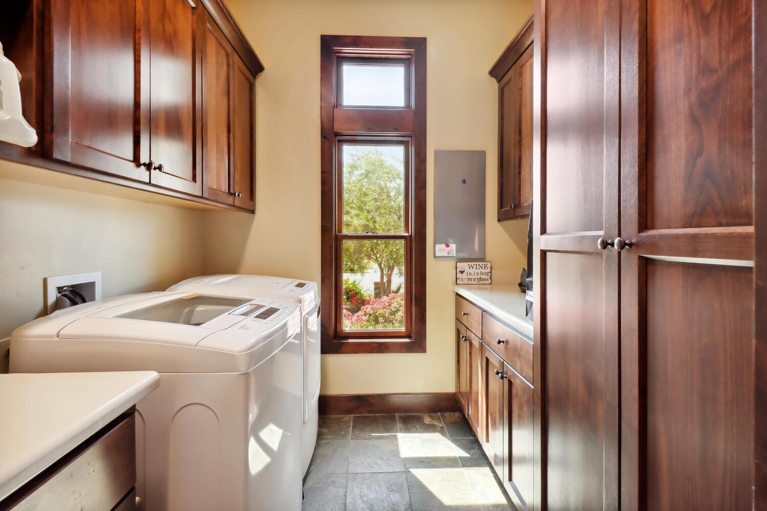 Detail Gallery Image 38 of 55 For 2253 Somerset Cir, Woodland,  CA 95776 - 3 Beds | 2 Baths