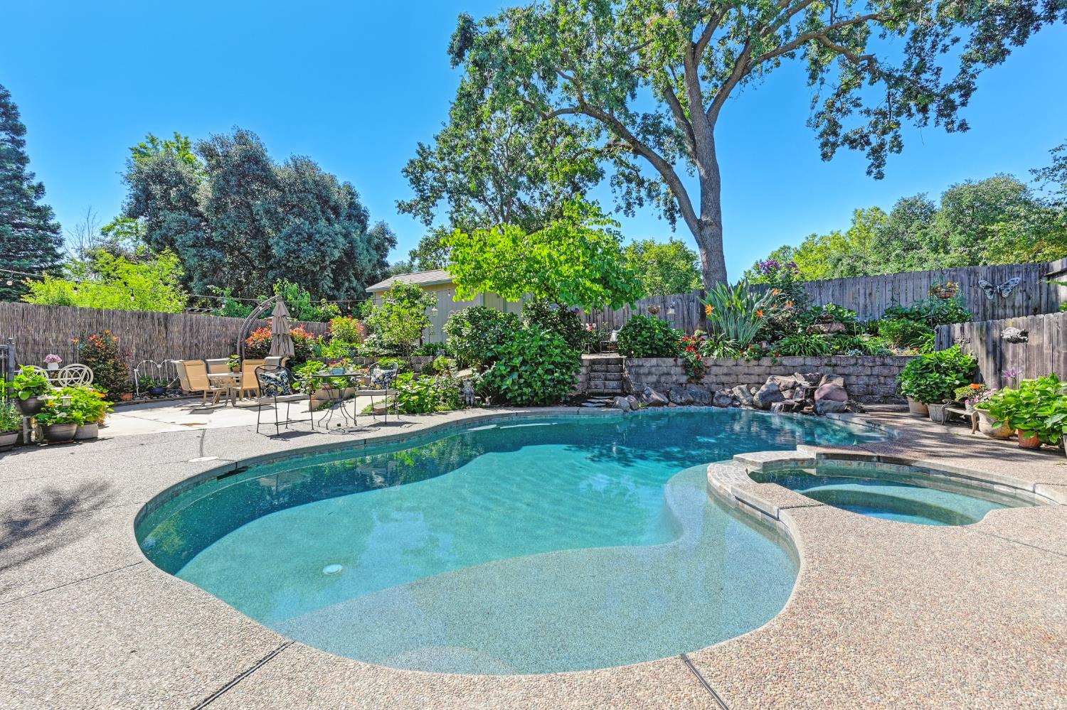 Detail Gallery Image 34 of 40 For 8570 Almond Bluff Ct, Orangevale,  CA 95662 - 3 Beds | 2 Baths