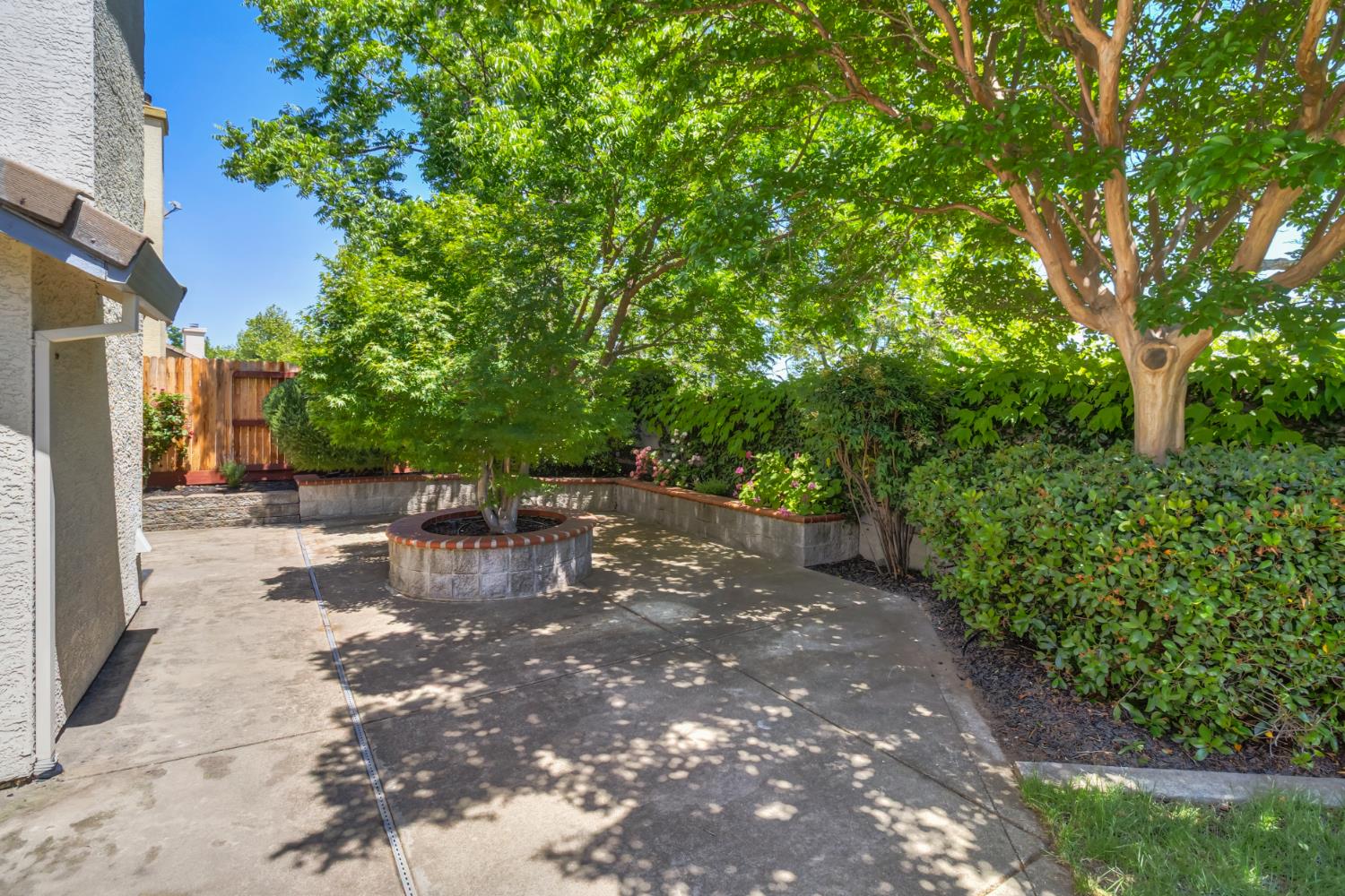 Detail Gallery Image 43 of 47 For 711 Sands Way, Folsom,  CA 95630 - 3 Beds | 2 Baths