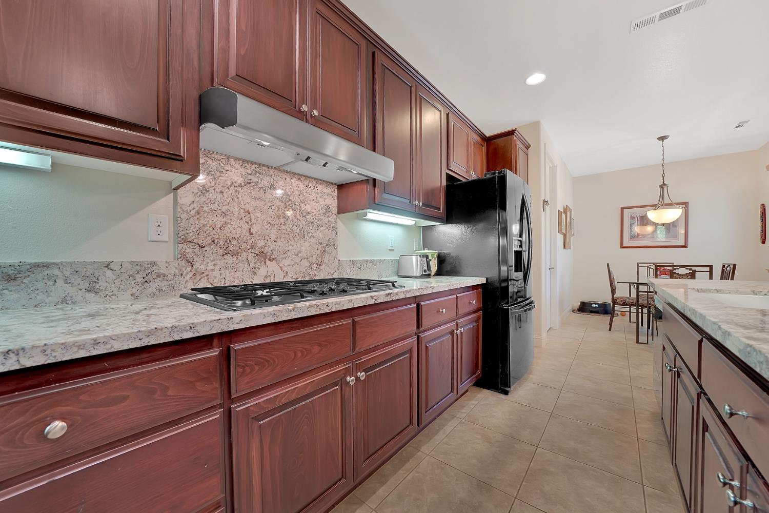 Detail Gallery Image 34 of 63 For 2025 Thomas Dr, Jackson,  CA 95642 - 3 Beds | 2 Baths