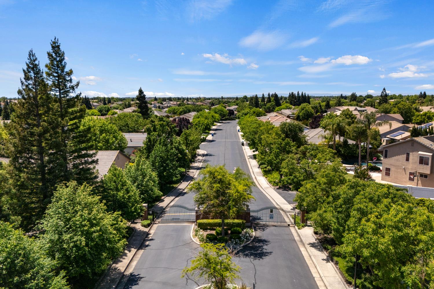 Detail Gallery Image 60 of 65 For 9501 Misty Cove Ln, Elk Grove,  CA 95758 - 2 Beds | 2 Baths