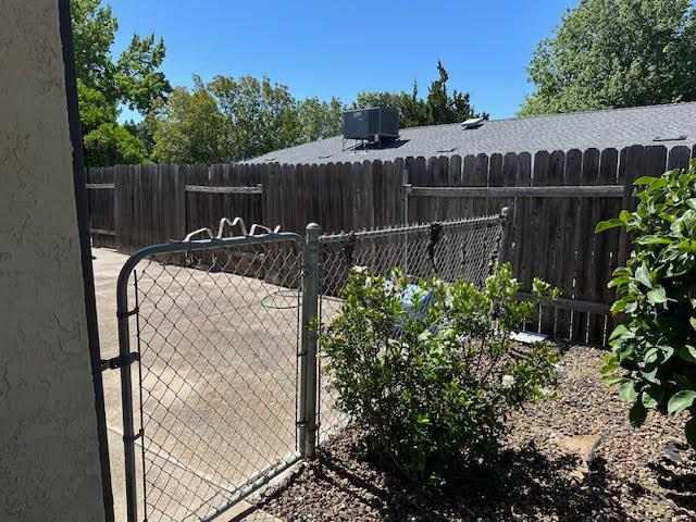 Detail Gallery Image 49 of 49 For 4523 Jan Dr, Carmichael,  CA 95608 - 3 Beds | 2 Baths