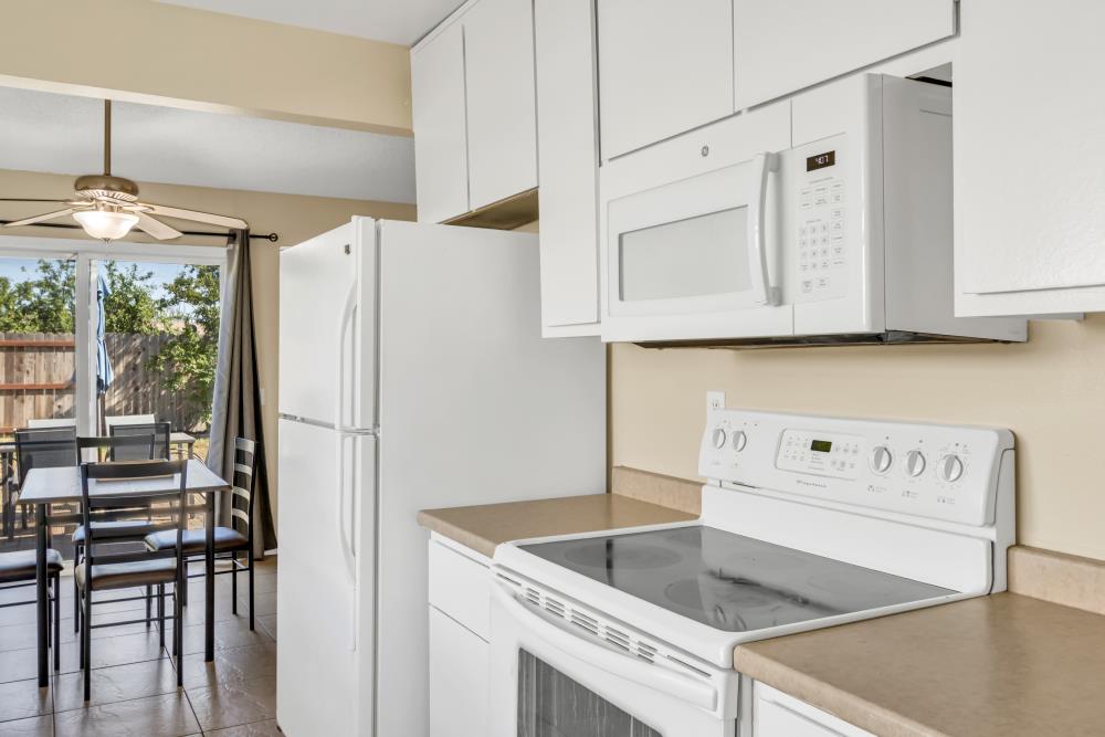 Detail Gallery Image 12 of 55 For 6428 Carmelwood Dr, Citrus Heights,  CA 95621 - 3 Beds | 2 Baths