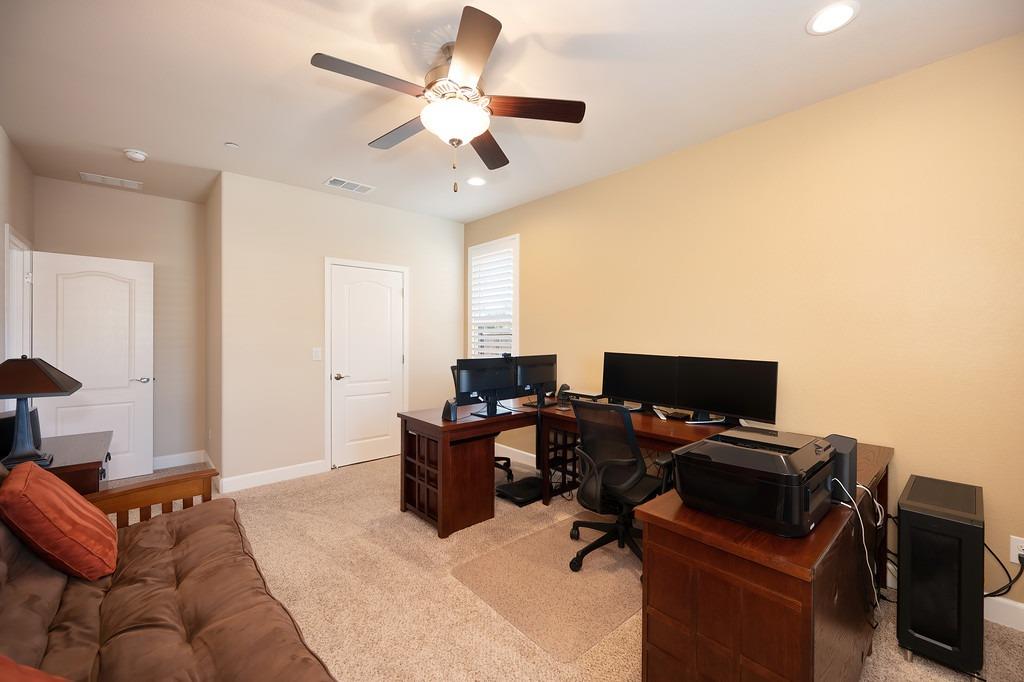 Detail Gallery Image 27 of 48 For 3635 Arden Villa Pl, Roseville,  CA 95747 - 4 Beds | 2/1 Baths