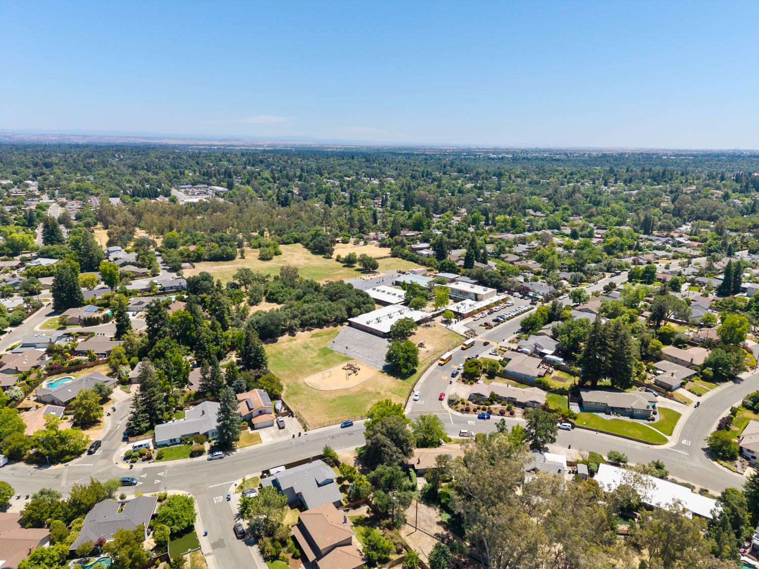 Detail Gallery Image 46 of 47 For 6836 Westmore Way, Carmichael,  CA 95608 - 4 Beds | 2 Baths