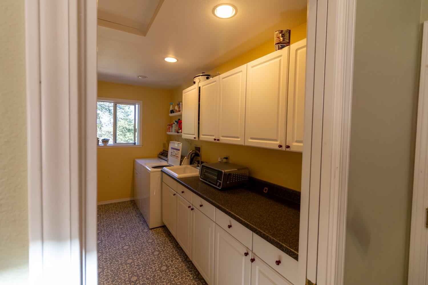 Detail Gallery Image 54 of 66 For 18069 Norlene Way, Grass Valley,  CA 95949 - 3 Beds | 3 Baths