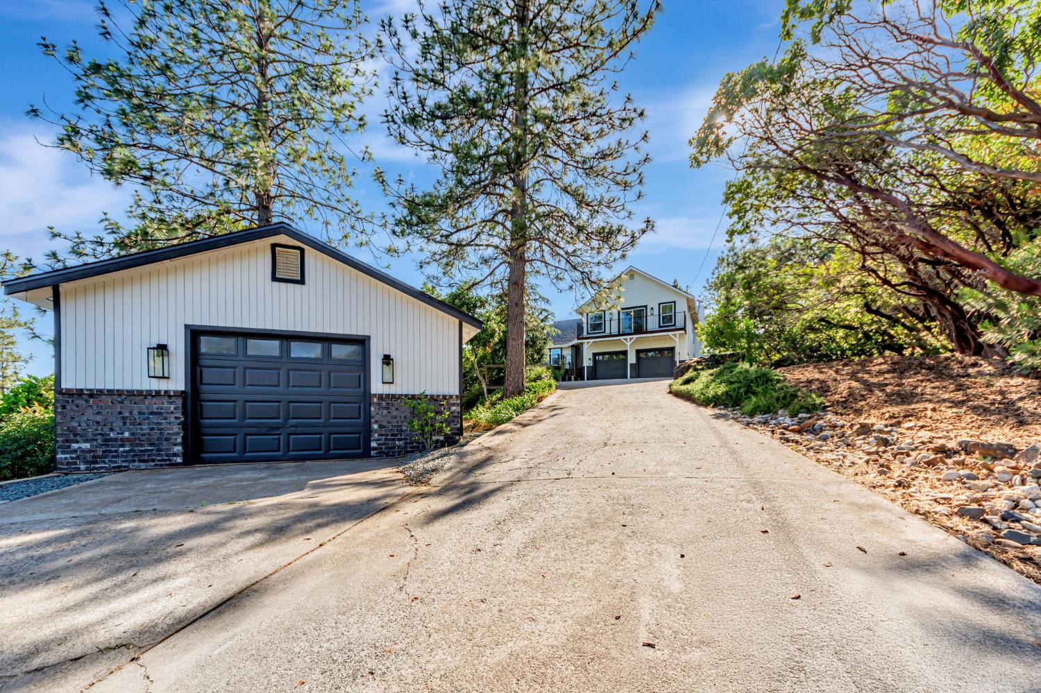 Detail Gallery Image 5 of 85 For 305 Nob Hill Dr, Applegate,  CA 95703 - 4 Beds | 2/1 Baths