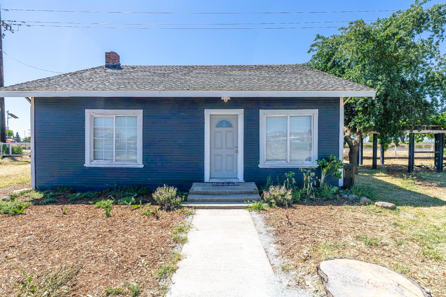 Detail Gallery Image 2 of 33 For 19435 East St, Woodland,  CA 95776 - – Beds | – Baths