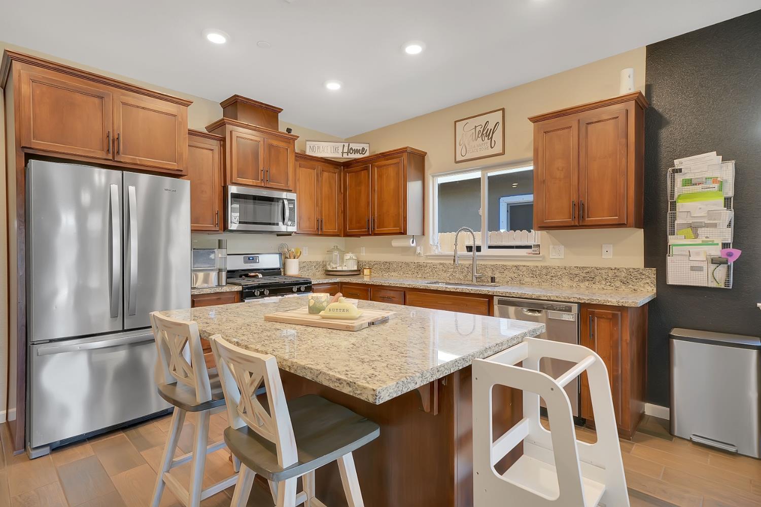 Laurel Court, Ione, California image 7