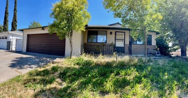 Detail Gallery Image 1 of 22 For 6657 Quanah Way, Orangevale,  CA 95662 - 3 Beds | 2 Baths