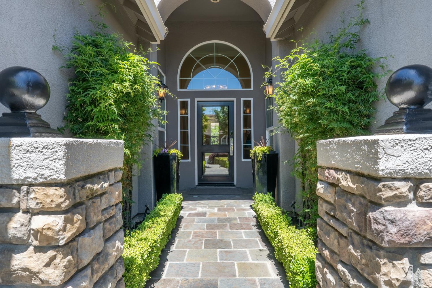 Detail Gallery Image 30 of 42 For 3509 Kee Ln, Modesto,  CA 95355 - 3 Beds | 2/1 Baths