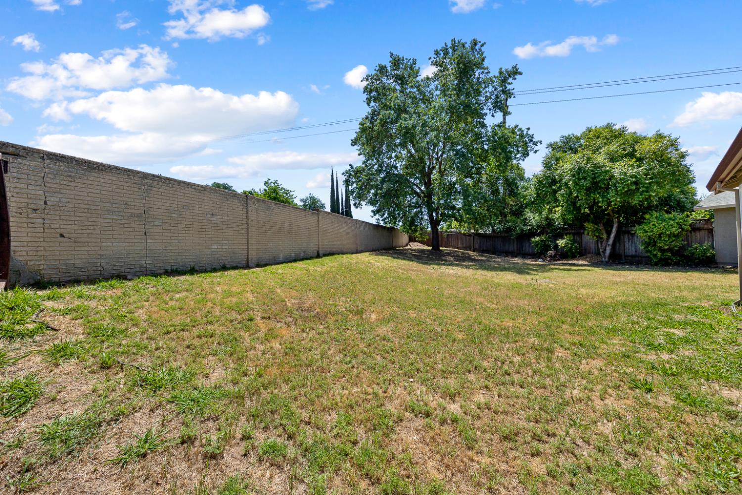 Detail Gallery Image 24 of 25 For 7226 Eminent Ct, Sacramento,  CA 95842 - 3 Beds | 2 Baths