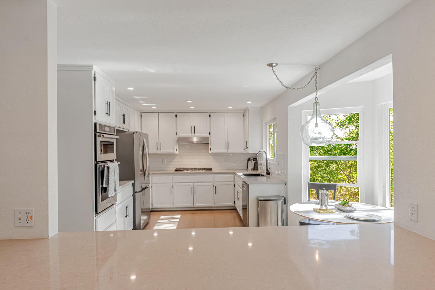 Detail Gallery Image 8 of 85 For 305 Nob Hill Dr, Applegate,  CA 95703 - 4 Beds | 2/1 Baths
