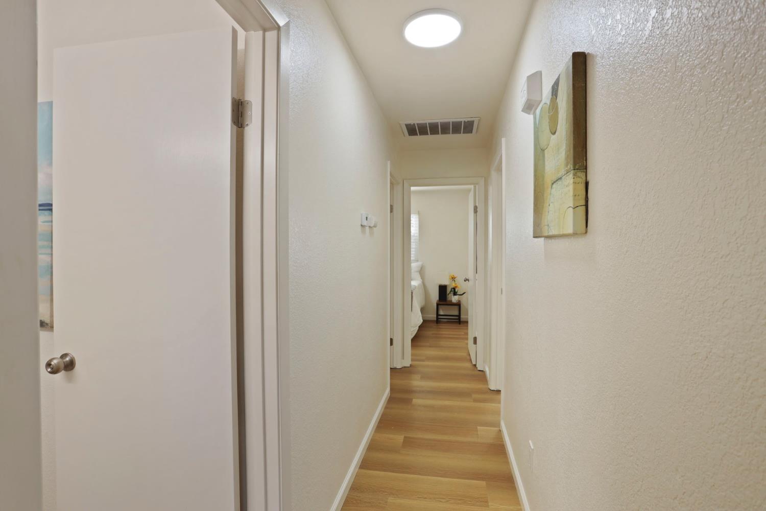 Detail Gallery Image 17 of 34 For 2368 Clipper Ln, Stockton,  CA 95204 - 3 Beds | 2 Baths