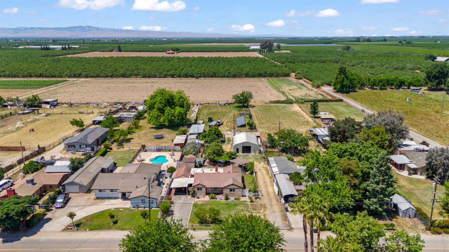 Detail Gallery Image 42 of 51 For 1721 Grimes Ave, Modesto,  CA 95358 - 3 Beds | 2 Baths