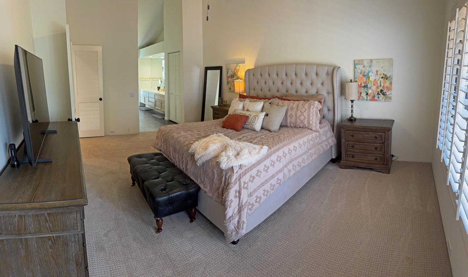 Detail Gallery Image 11 of 26 For 11488 Gold Country Blvd, Gold River,  CA 95670 - 3 Beds | 2/1 Baths