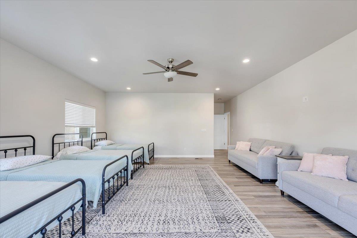 Detail Gallery Image 45 of 99 For 658 Bret Harte Dr #424,  Copperopolis,  CA 95228 - 4 Beds | 4/3 Baths