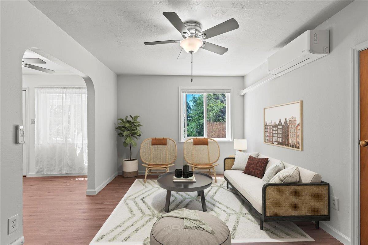 Detail Gallery Image 7 of 31 For 112 College Way, Auburn,  CA 95603 - 2 Beds | 1 Baths