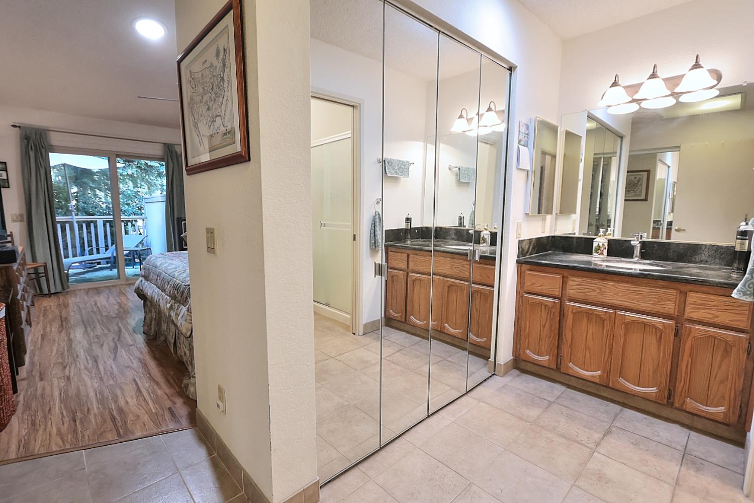 Detail Gallery Image 18 of 36 For 7043 Rancho Mirage Ct, Citrus Heights,  CA 95621 - 2 Beds | 2 Baths