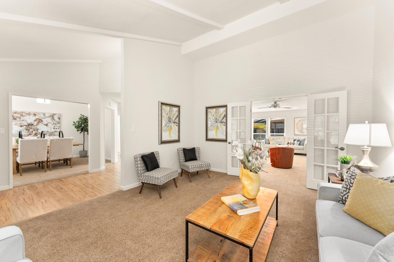 Detail Gallery Image 7 of 47 For 6836 Westmore Way, Carmichael,  CA 95608 - 4 Beds | 2 Baths
