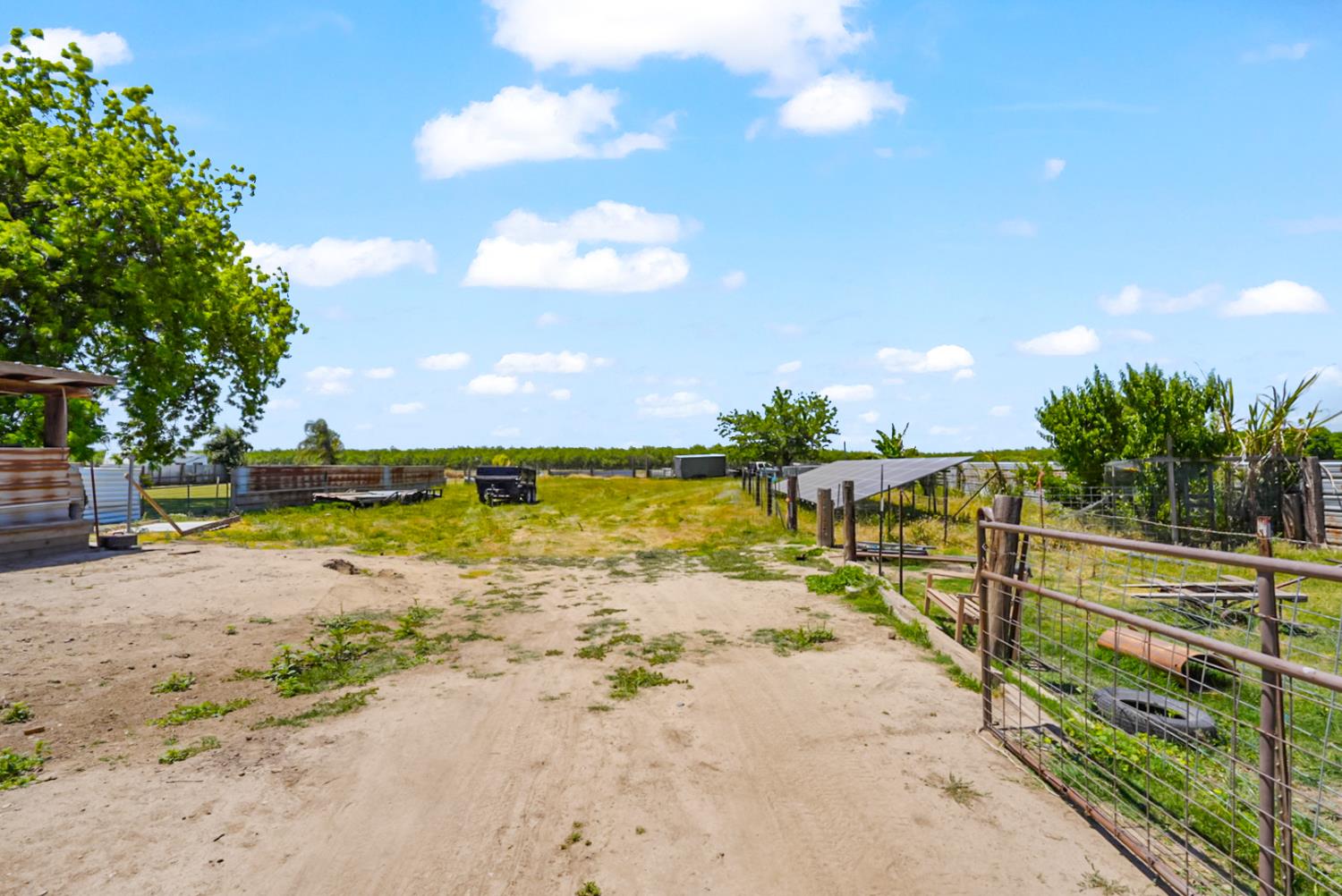 Detail Gallery Image 28 of 51 For 1721 Grimes Ave, Modesto,  CA 95358 - 3 Beds | 2 Baths