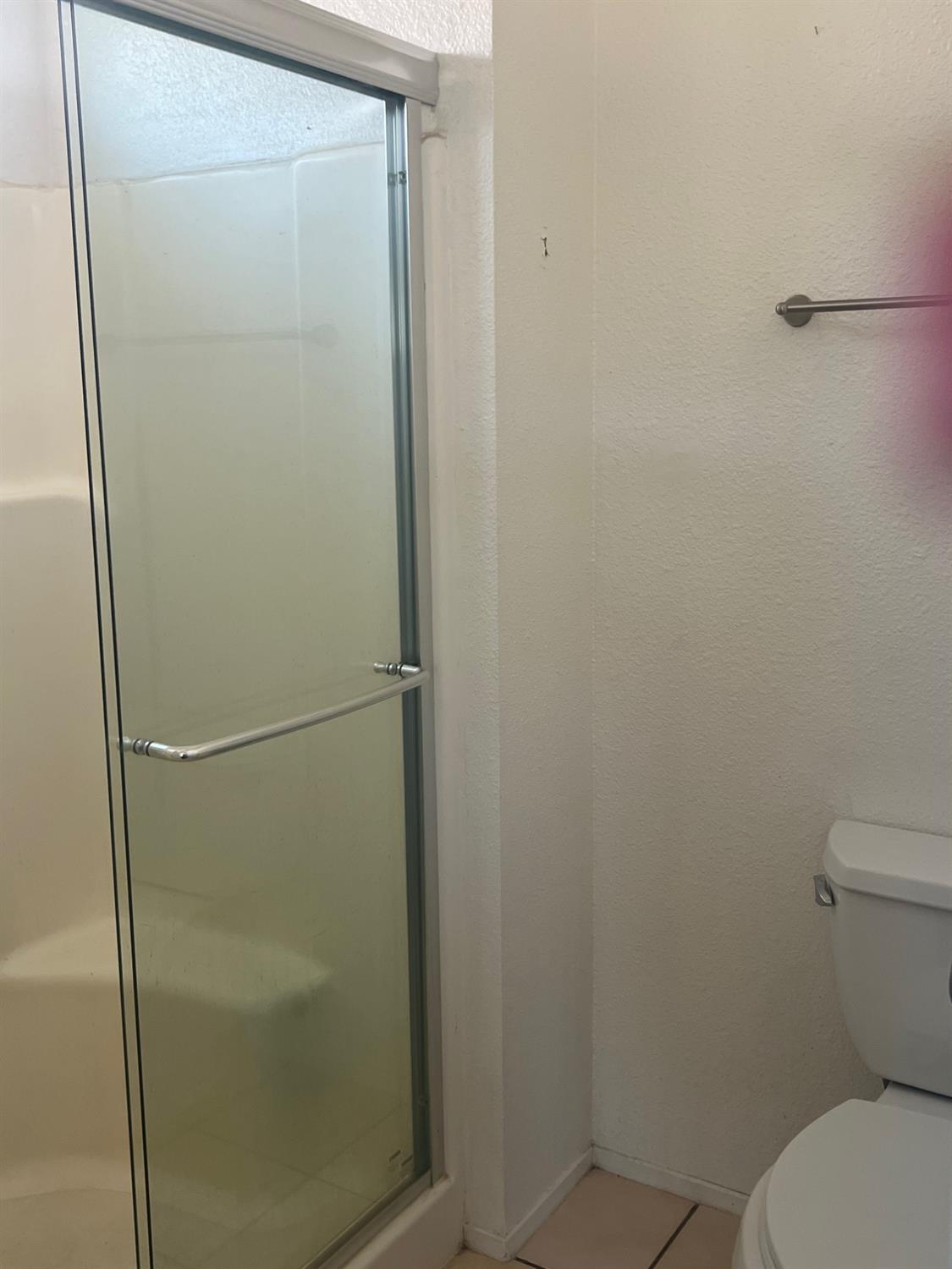 Detail Gallery Image 7 of 13 For 600 Rachelle Dr, Modesto,  CA 95358 - 3 Beds | 2 Baths