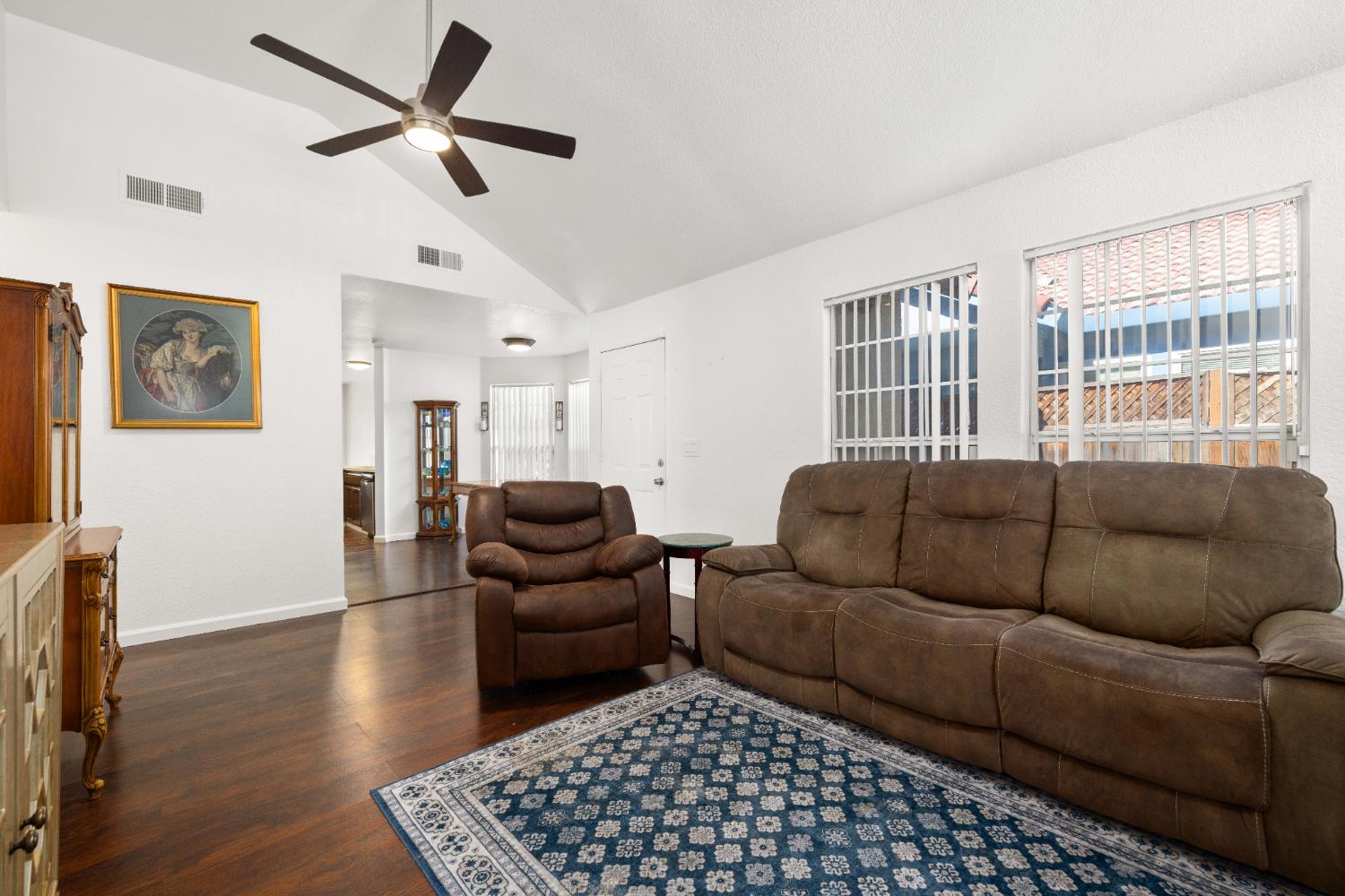 Detail Gallery Image 8 of 28 For 7415 Fireweed Cir, Citrus Heights,  CA 95610 - 3 Beds | 2 Baths