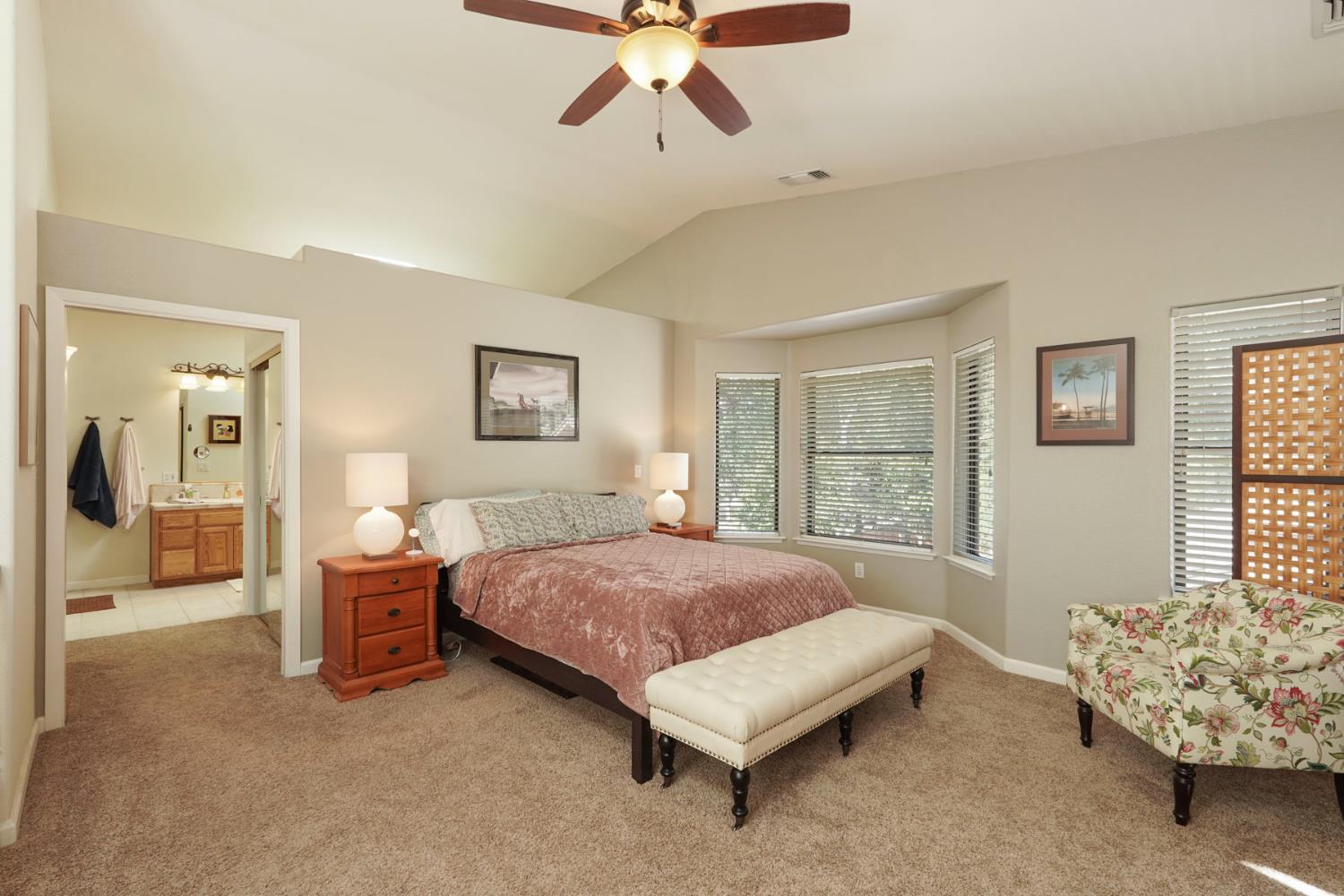 Detail Gallery Image 24 of 44 For 6200 Viewridge Dr, Auburn,  CA 95602 - 3 Beds | 3 Baths