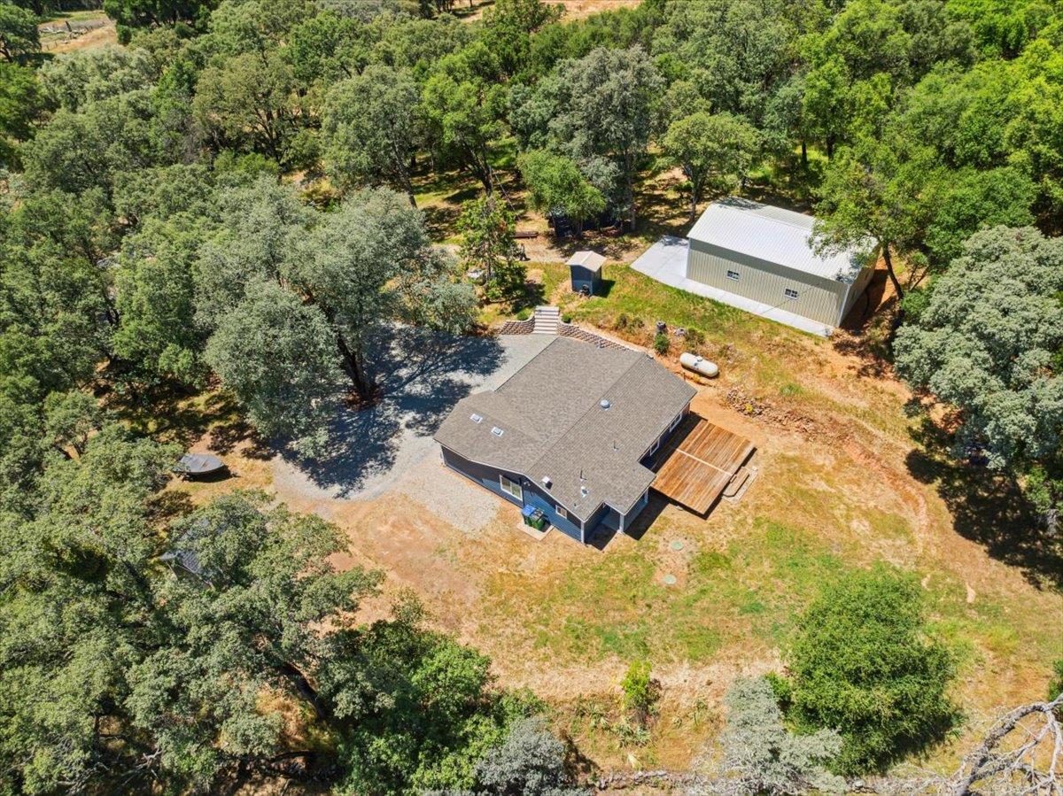 Pineapple Court, Grass Valley, California image 49