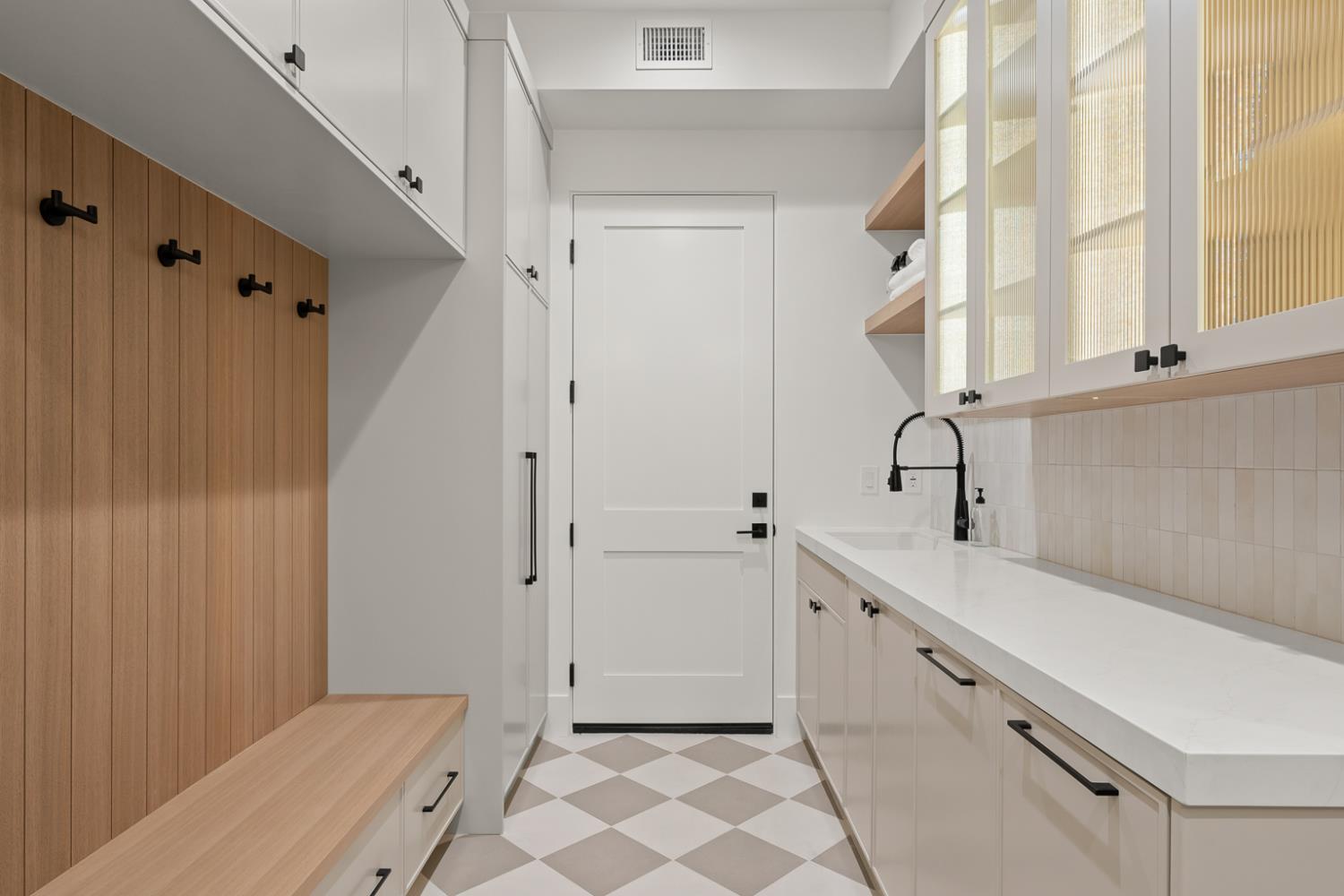 Detail Gallery Image 76 of 89 For 5859 Granite Hills Dr, Granite Bay,  CA 95746 - 5 Beds | 4/2 Baths