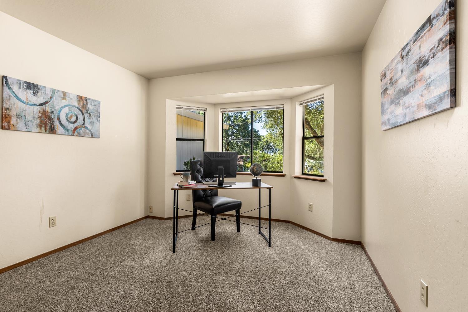 Detail Gallery Image 17 of 29 For 18121 Fair Oaks Dr, Penn Valley,  CA 95946 - 3 Beds | 2 Baths