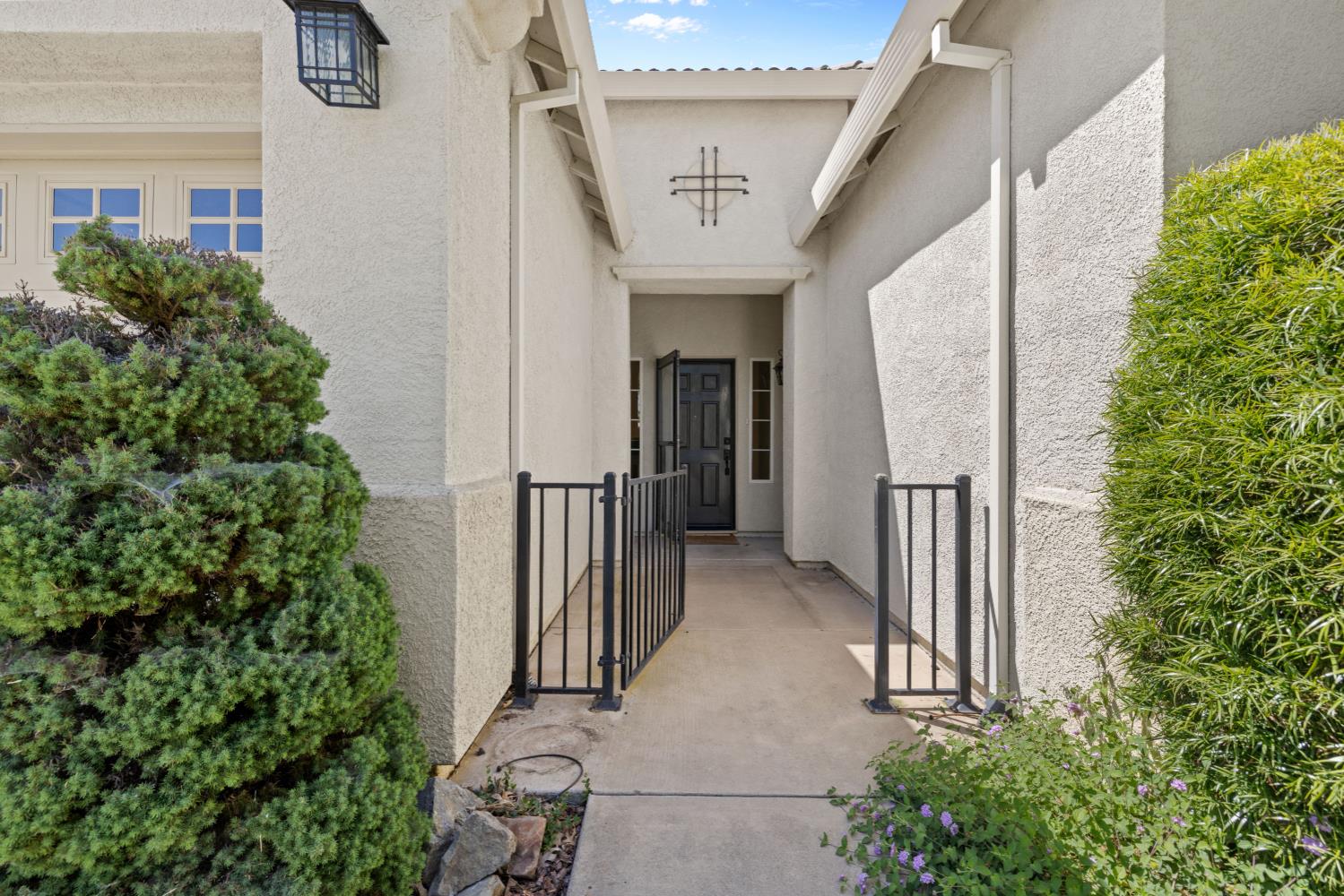 Slate Ridge Court, El Dorado Hills, California image 2