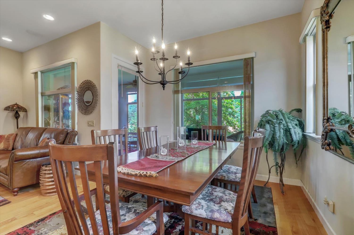 Detail Gallery Image 10 of 98 For 23158 Lone Pine Dr, Auburn,  CA 95602 - 4 Beds | 4 Baths